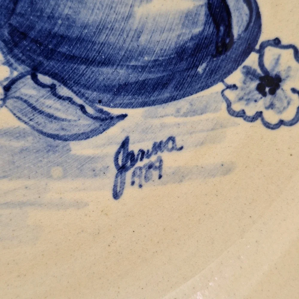 1989 Blue Apple Ceramic Hand-Turned Texas Pottery Serving Bowl Bakeware 11x10x3‎